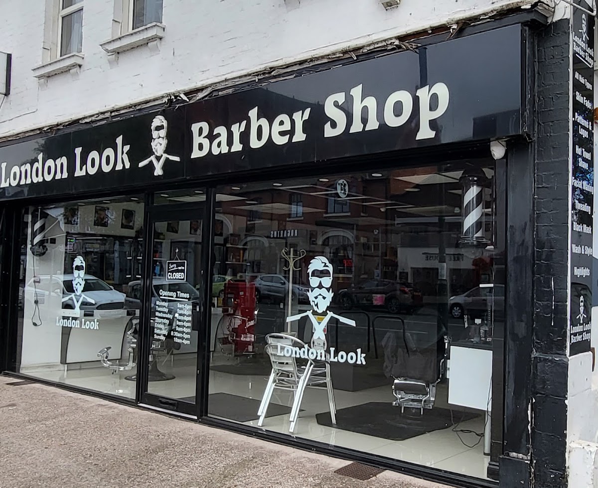 London Look barber shop - Photo 1