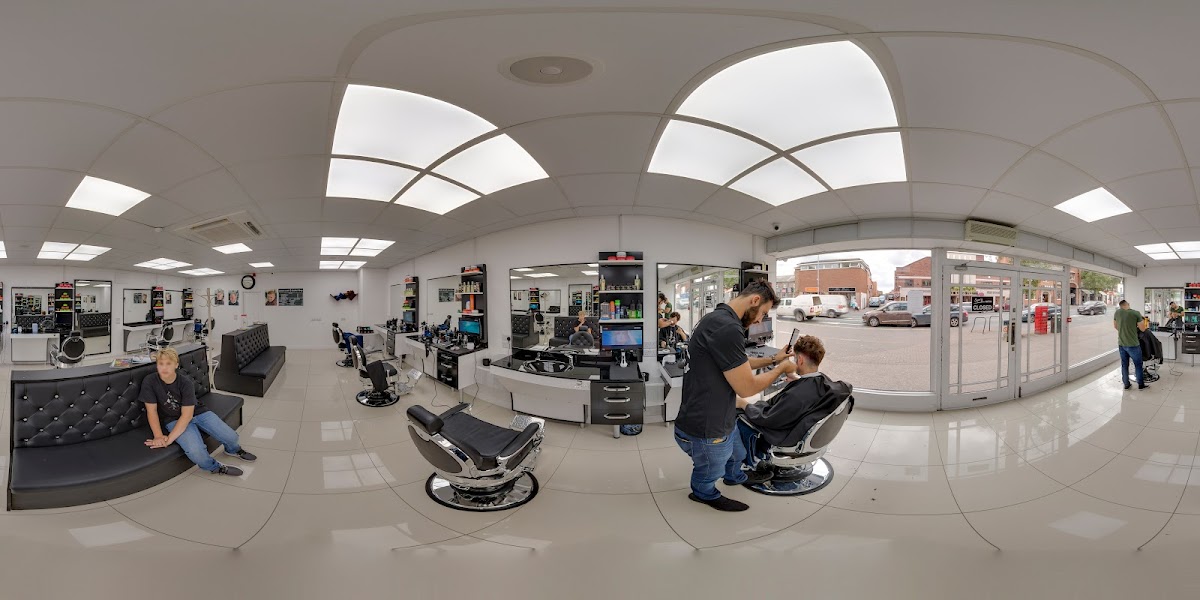 London Look barber shop - Photo 7