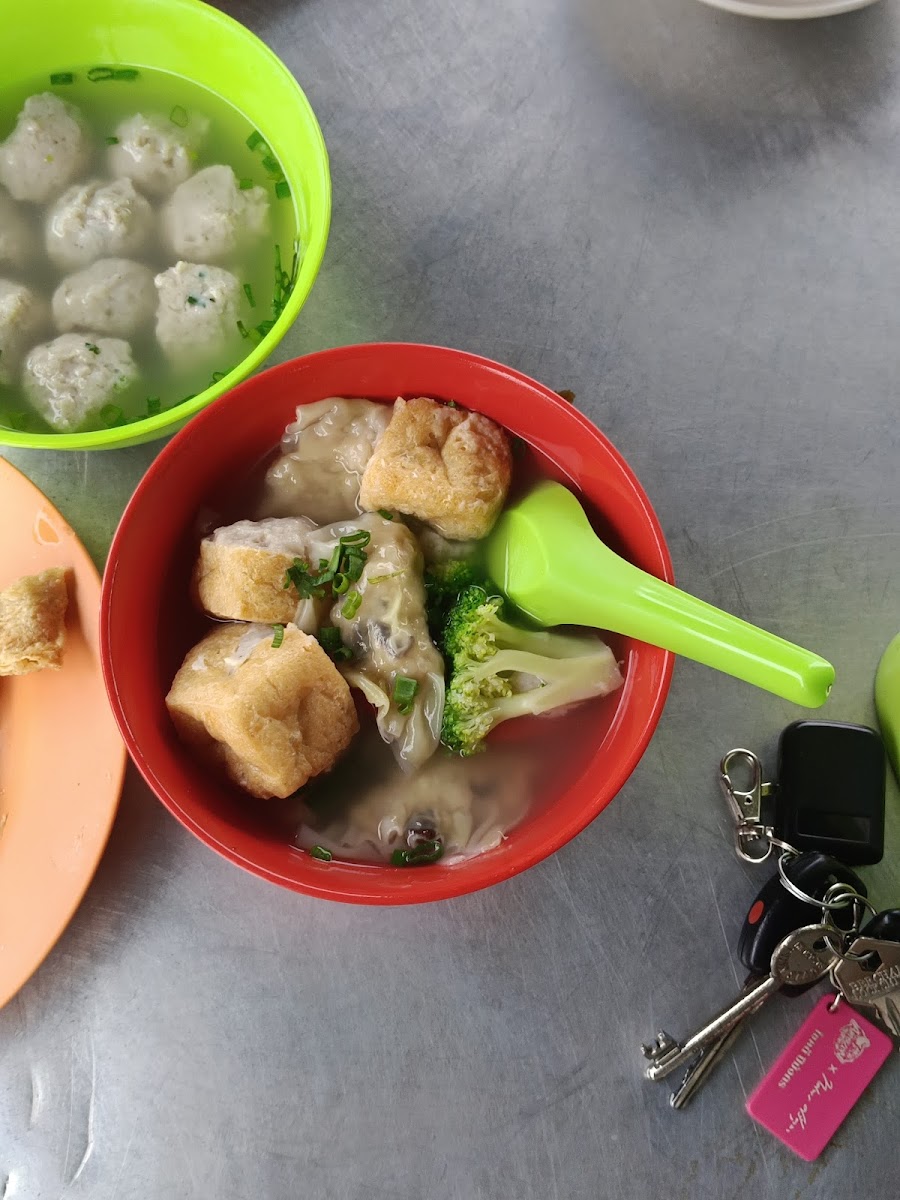 Tronoh Mines Fish Ball 東兴港西刀鱼丸 - Photo 3