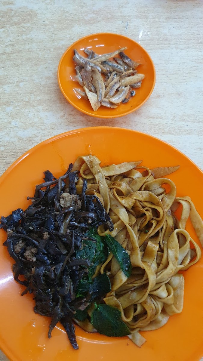 Restoran Serdang Raya Pan Mee - Photo 7