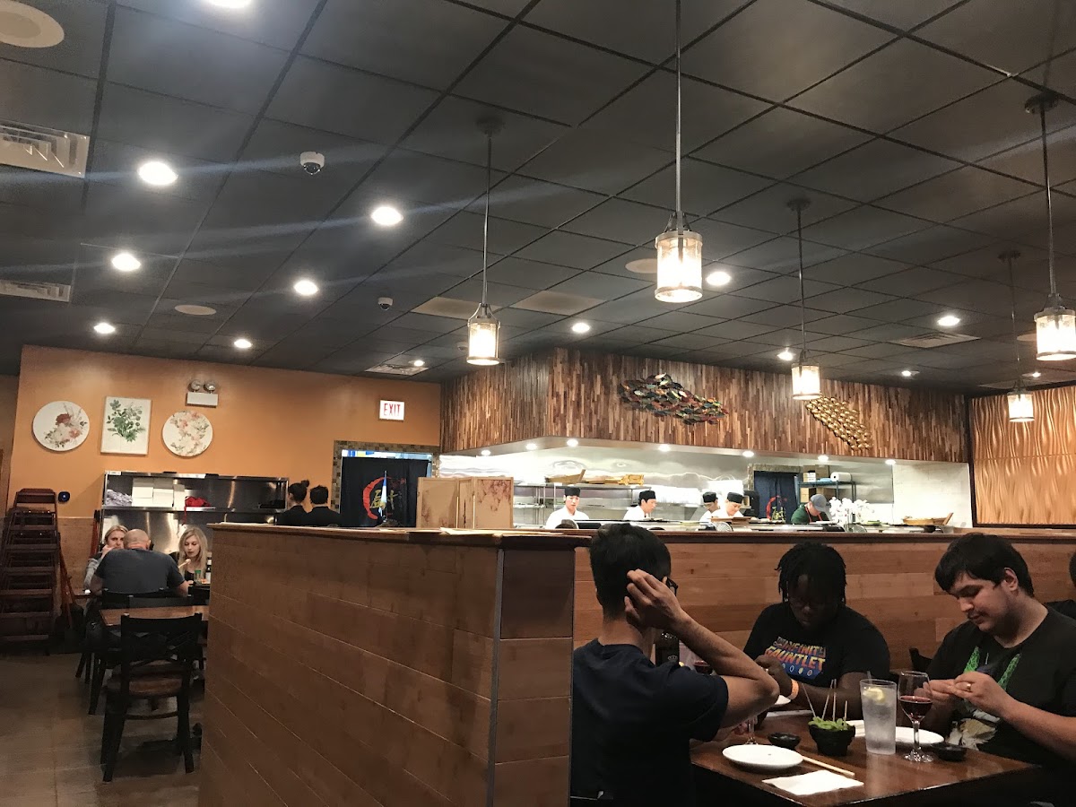 Umami Sushi - Photo 4