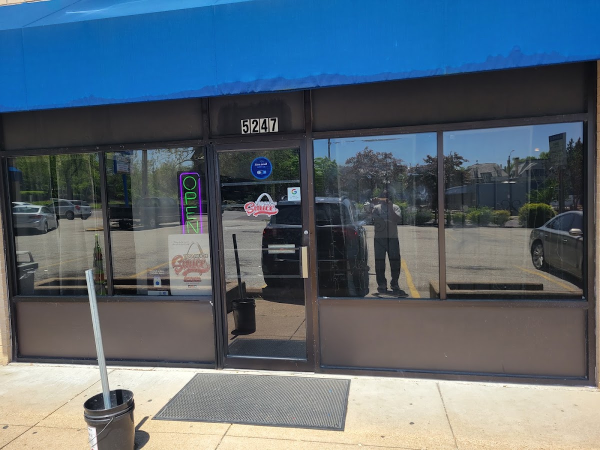 Legacy Bar & Grill - Photo 3