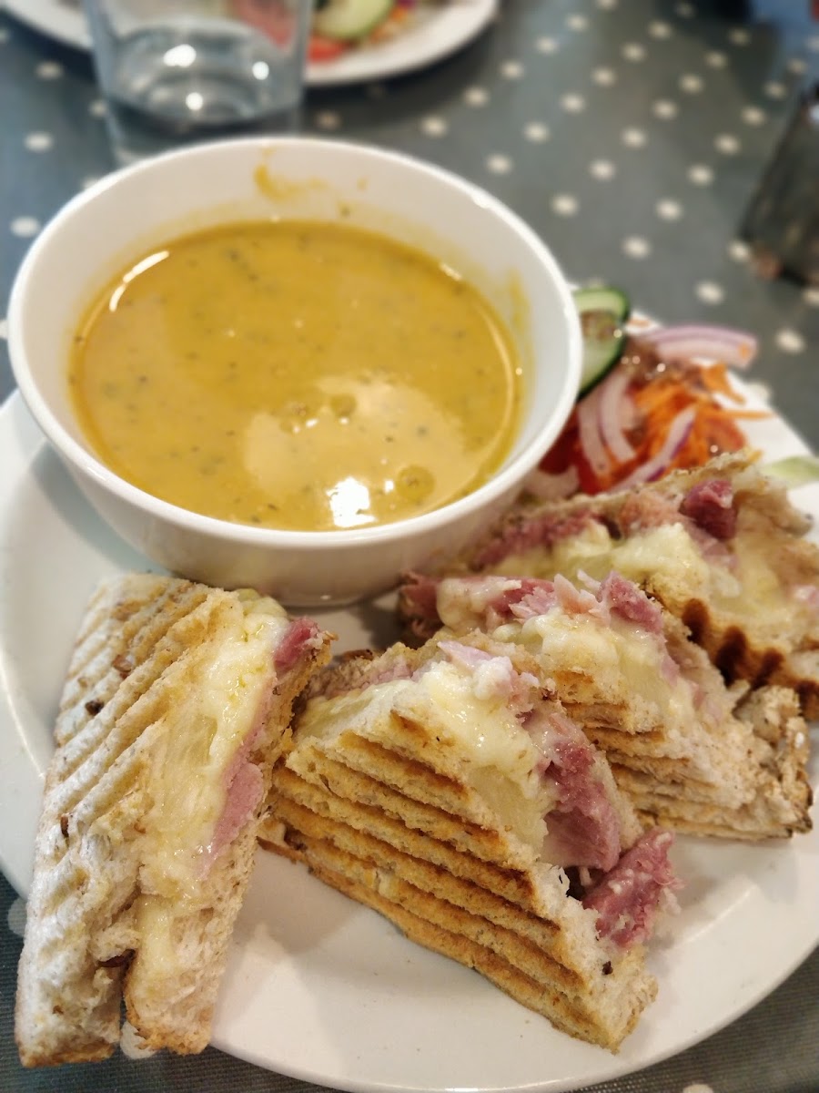Cafe Ginger - Photo 1