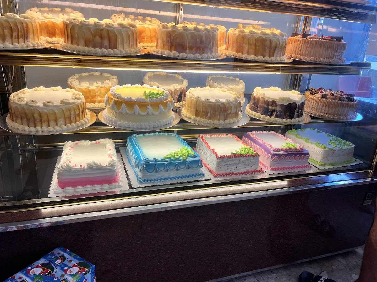 Ivy-Chris Bakeshop and Catering Services