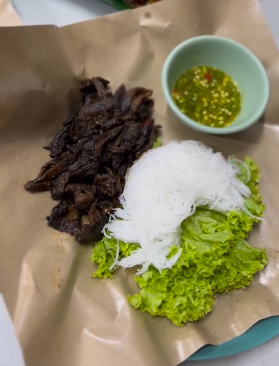 Aroi Street Food - Photo 3
