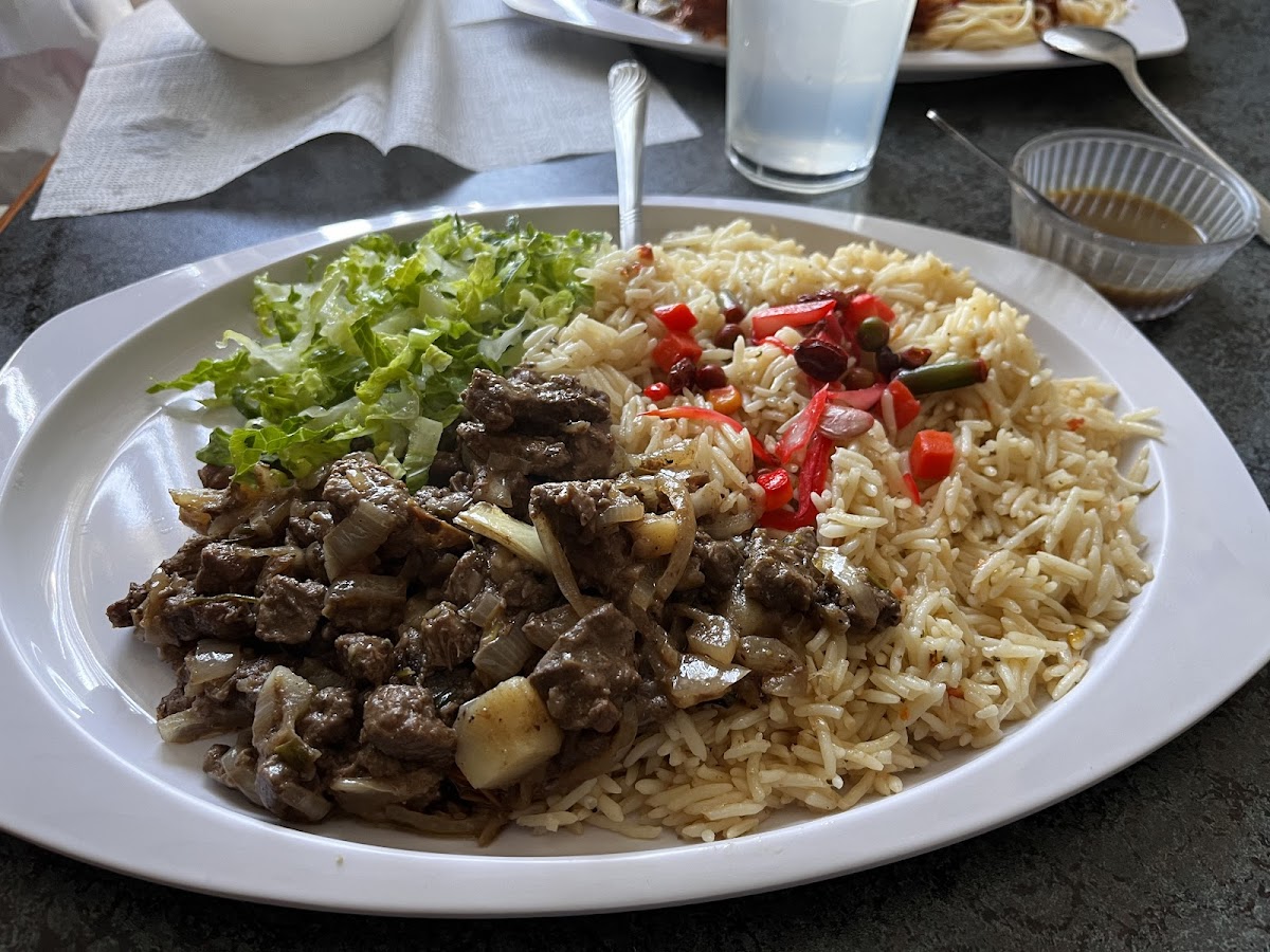 Sahaba Restaurant - Photo 2