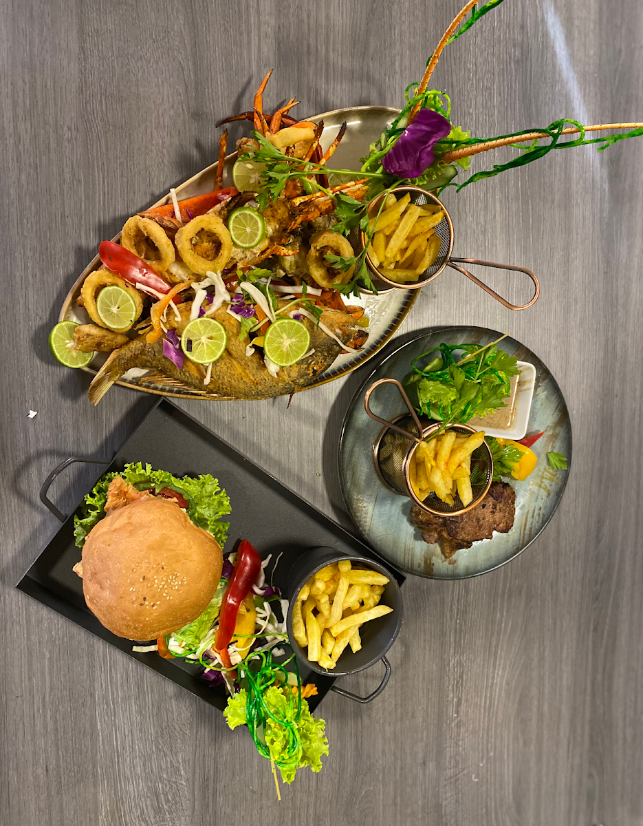 Le'maraheb Restaurant & more - Photo 1