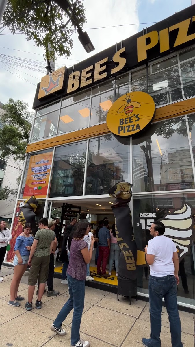 Bee's Pizza Reforma