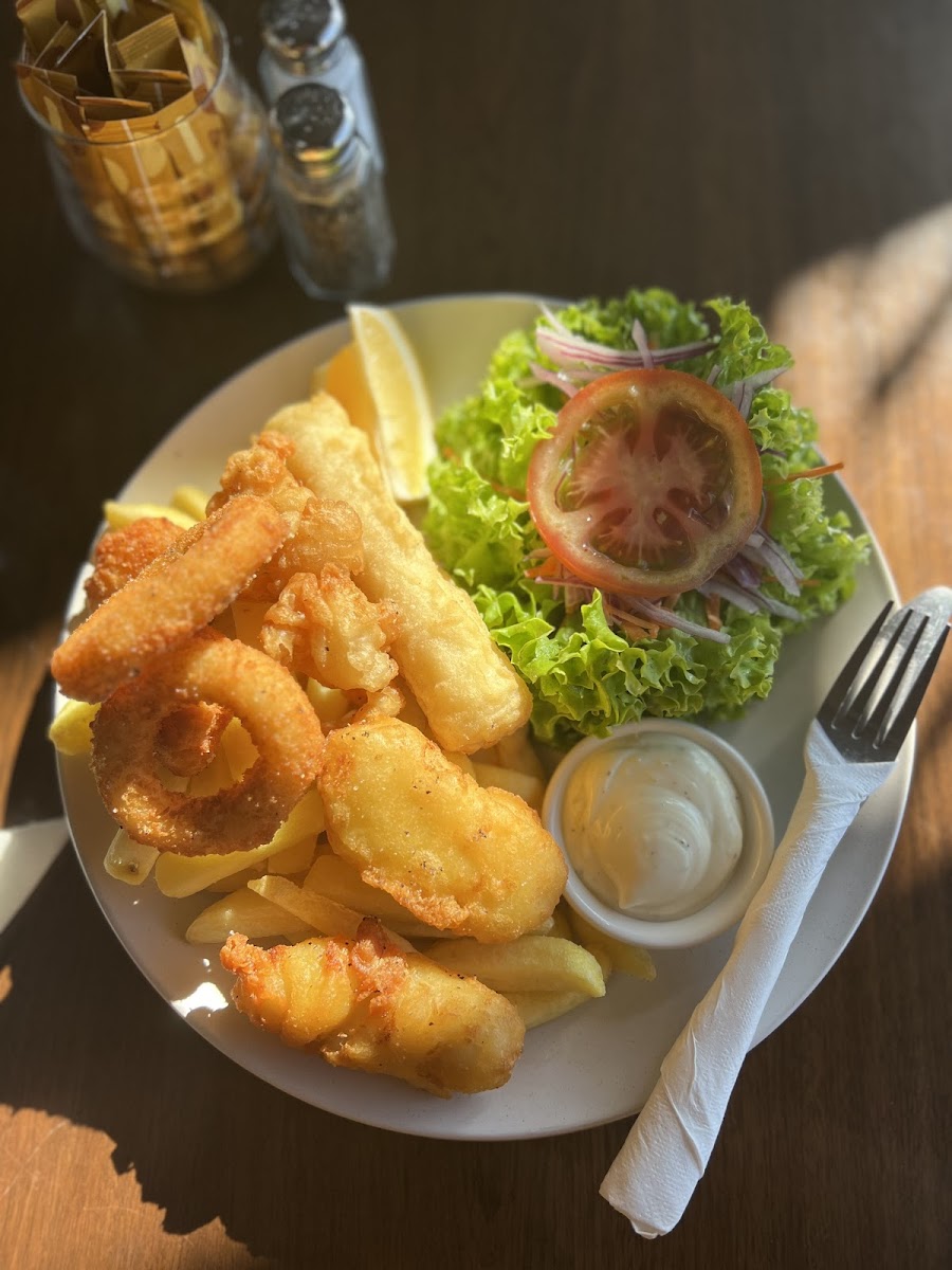 Coops Cafe - Photo 1