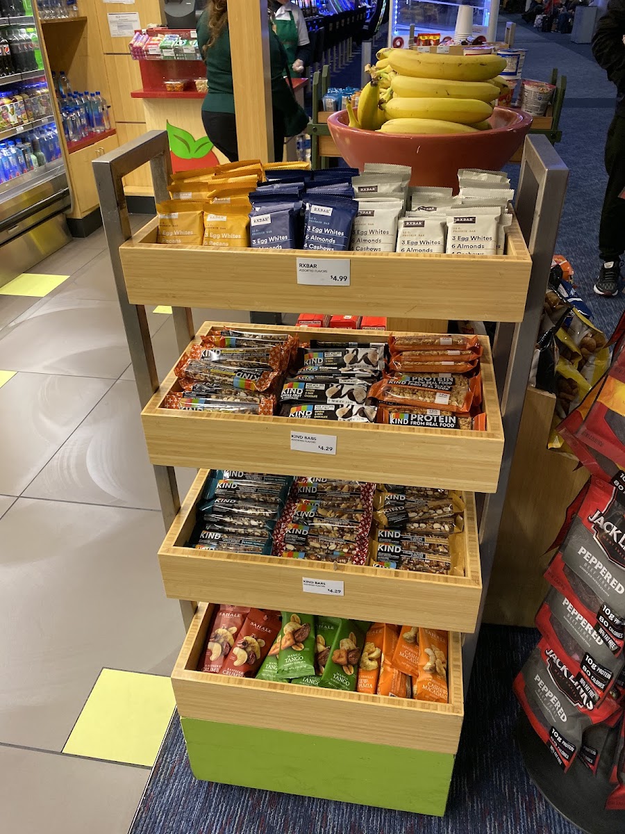 Fresh Market On the Go - Photo 2