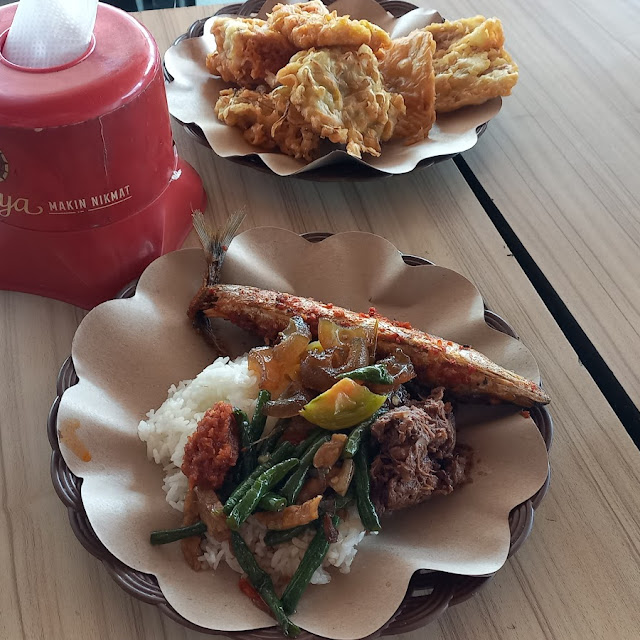Nasi Campur