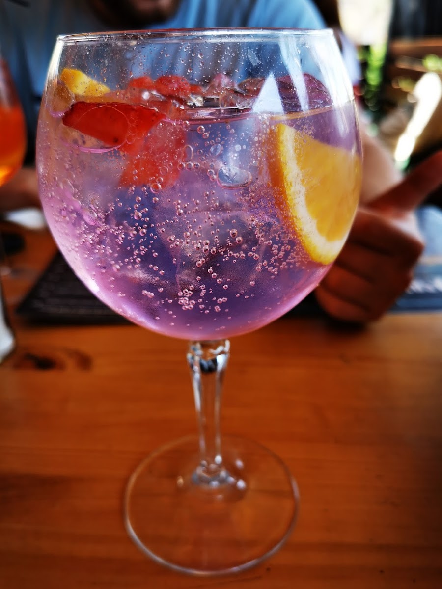 Taso's Bar Grill Hazelwood - Photo 6