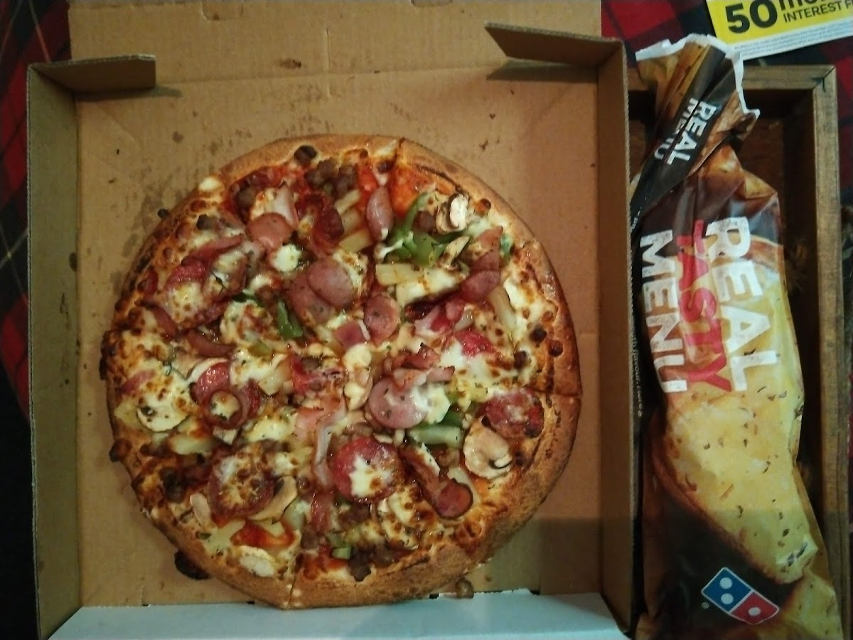 Domino's Pizza Strathern - Photo 6