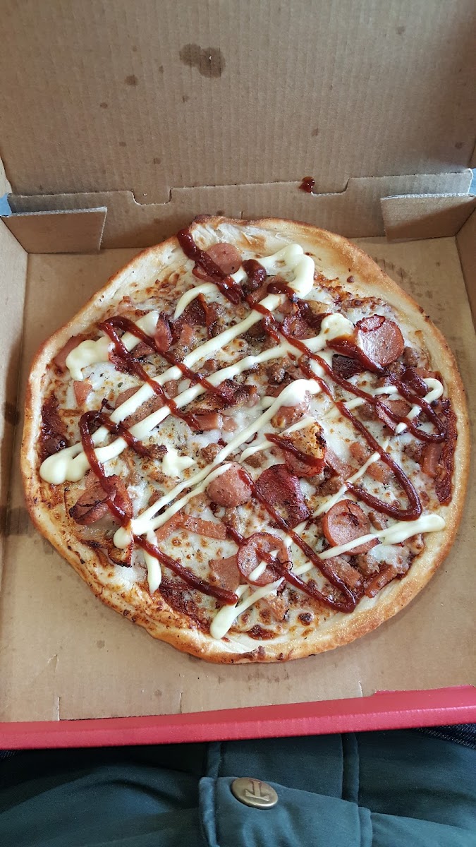 Domino's Pizza Strathern - Photo 8