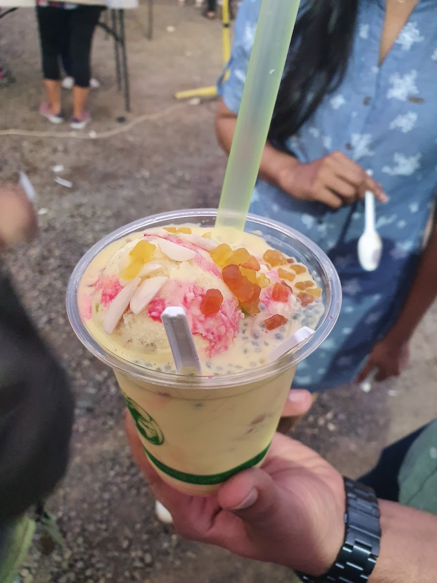 Desi Kothi Ice Cream - Werribee - Photo 9