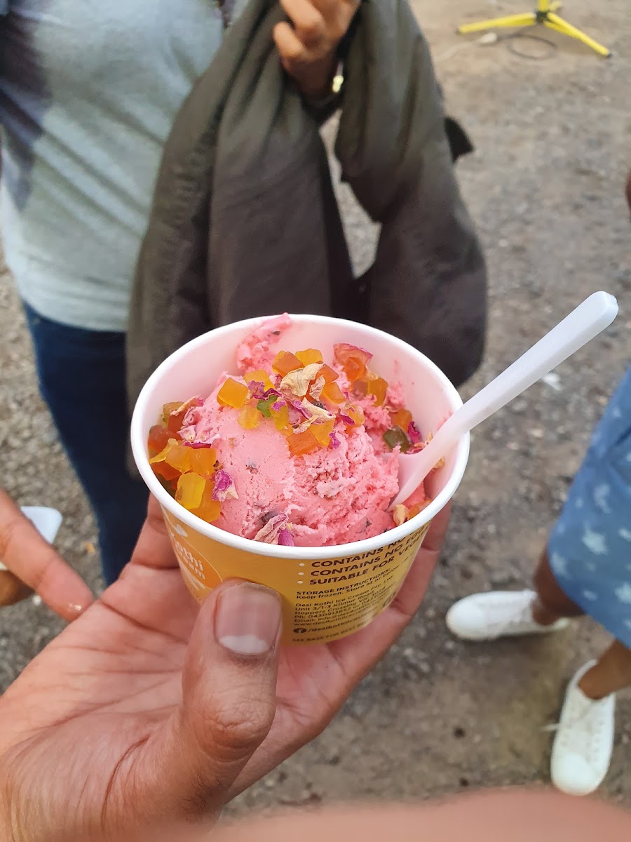 Desi Kothi Ice Cream - Werribee - Photo 7