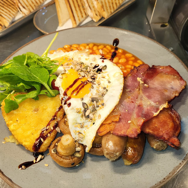 Full English Breakfast