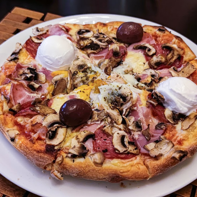 Pizza Cosa Nostra