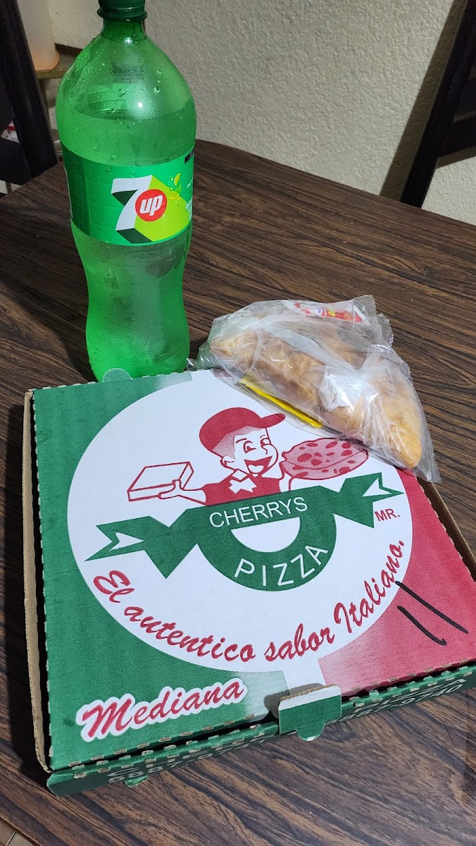 Cherry's Pizza Atizapán - Photo 8