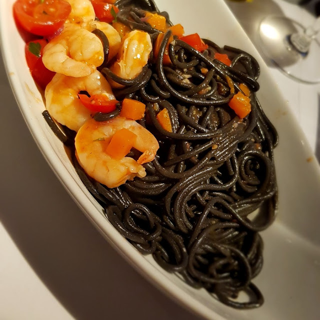 Spaghetti Neri Con Gamberi