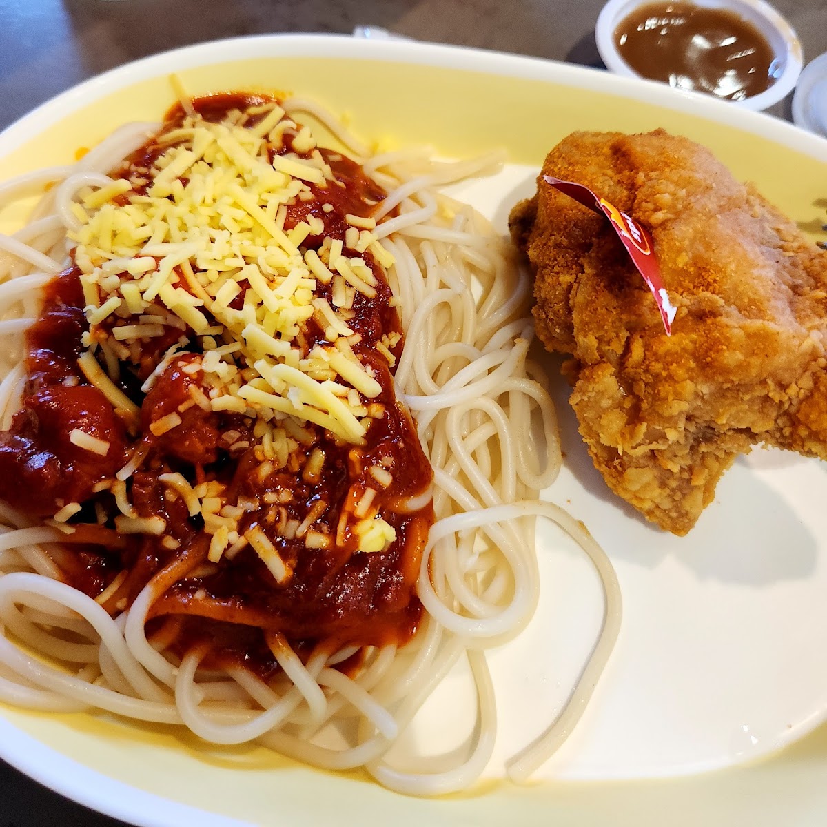 Jollibee-Shell NLEX Balagtas - Photo 2