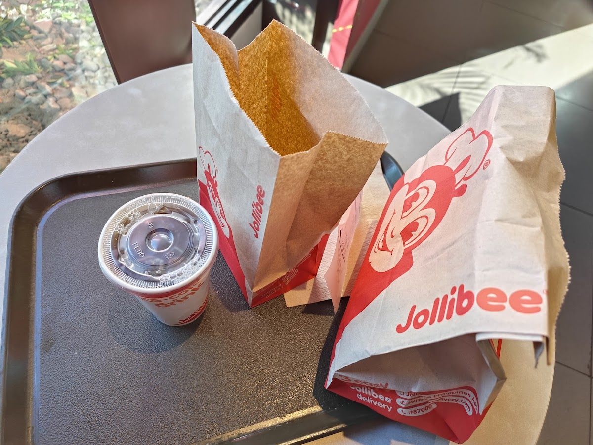 Jollibee-Shell NLEX Balagtas - Photo 4
