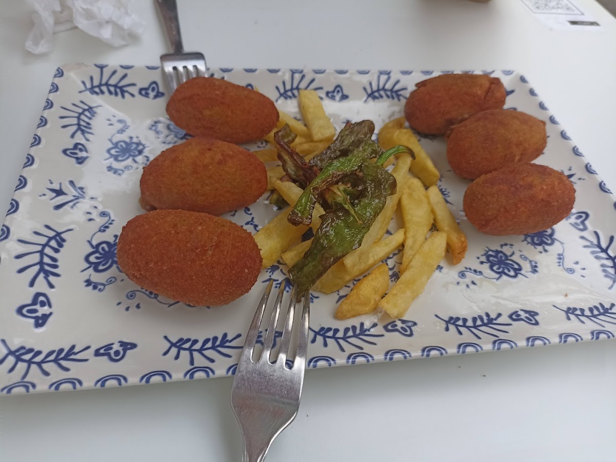 Restaurante La Yedra - Photo 5