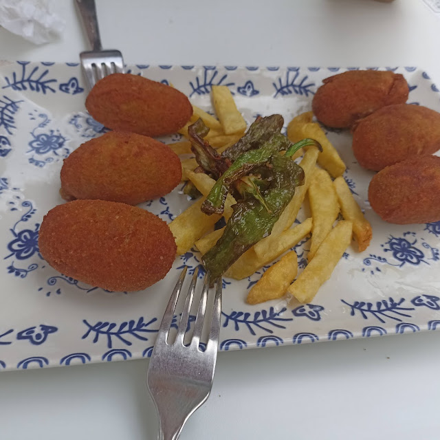 Media de Croquetas de Rabo de Toro