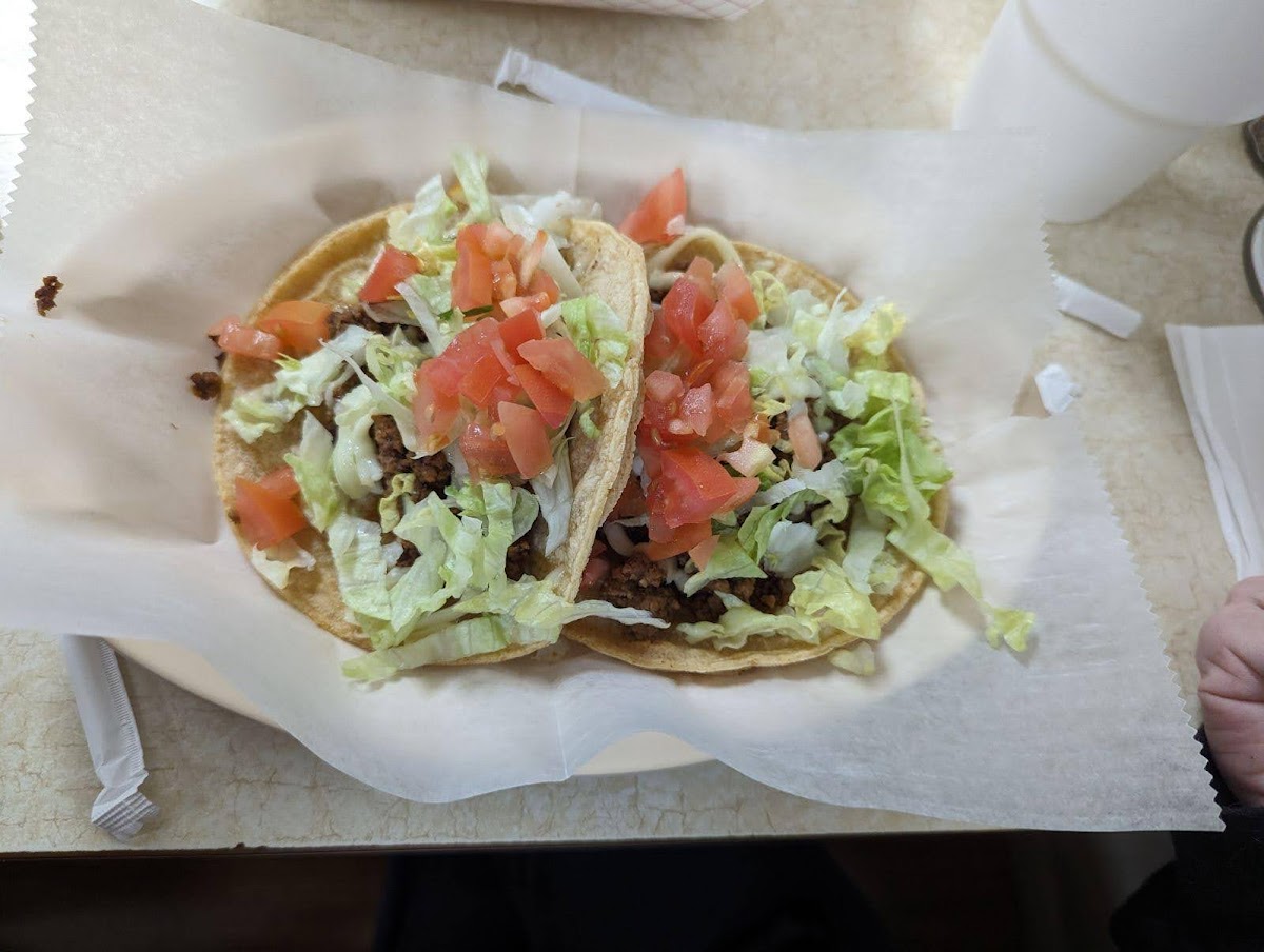 El Rodeo Tacos - Photo 5