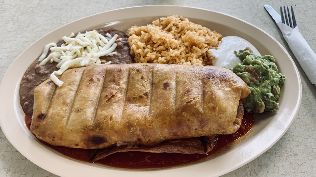 El Rodeo Tacos - Photo 8