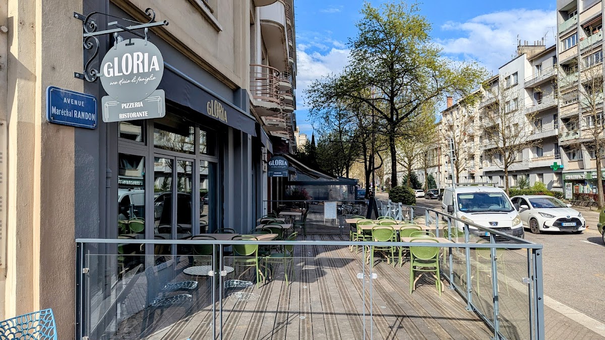 Gloria Pizzeria - Photo 2