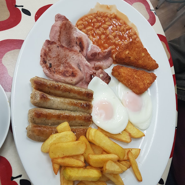 English Breakfast