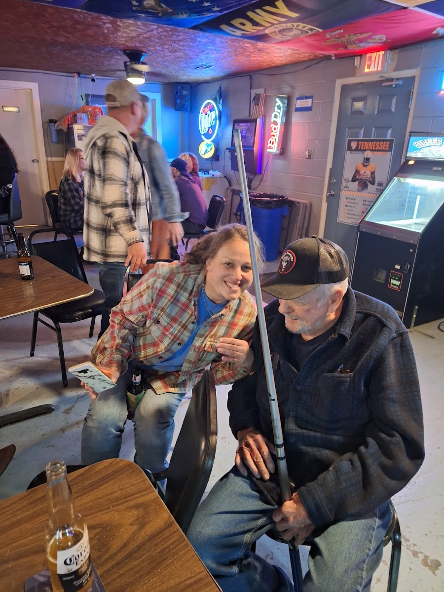Doe Creek Bar & Grill