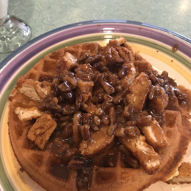 Chicken & Waffle