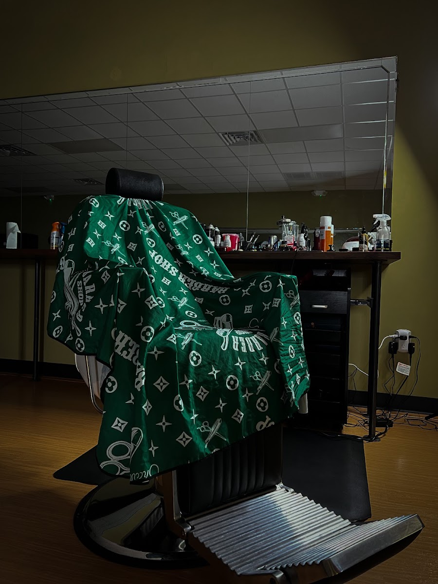 The U Barbershop - Photo 8