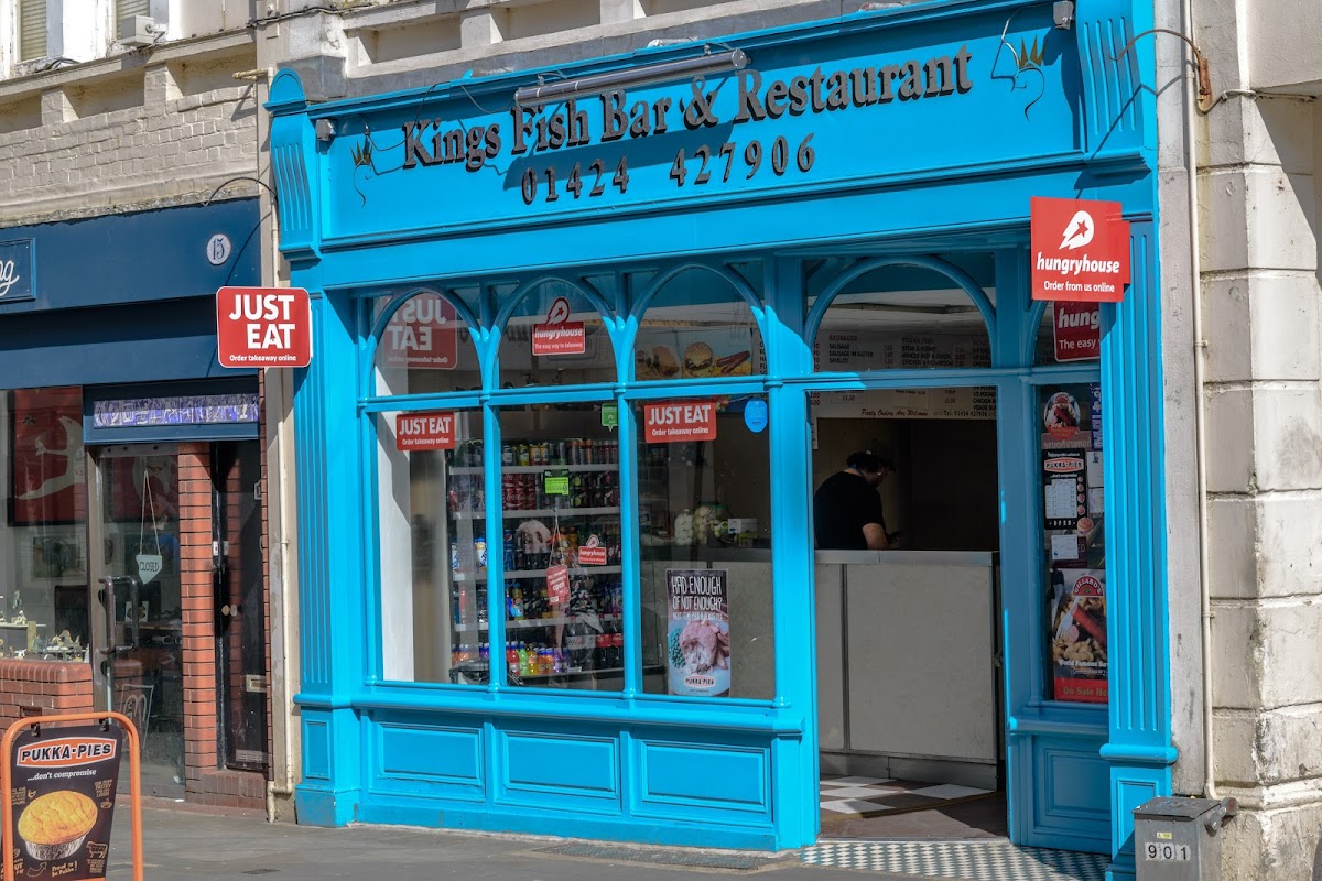 Kings Fish Bar & Restaurant - Photo 7