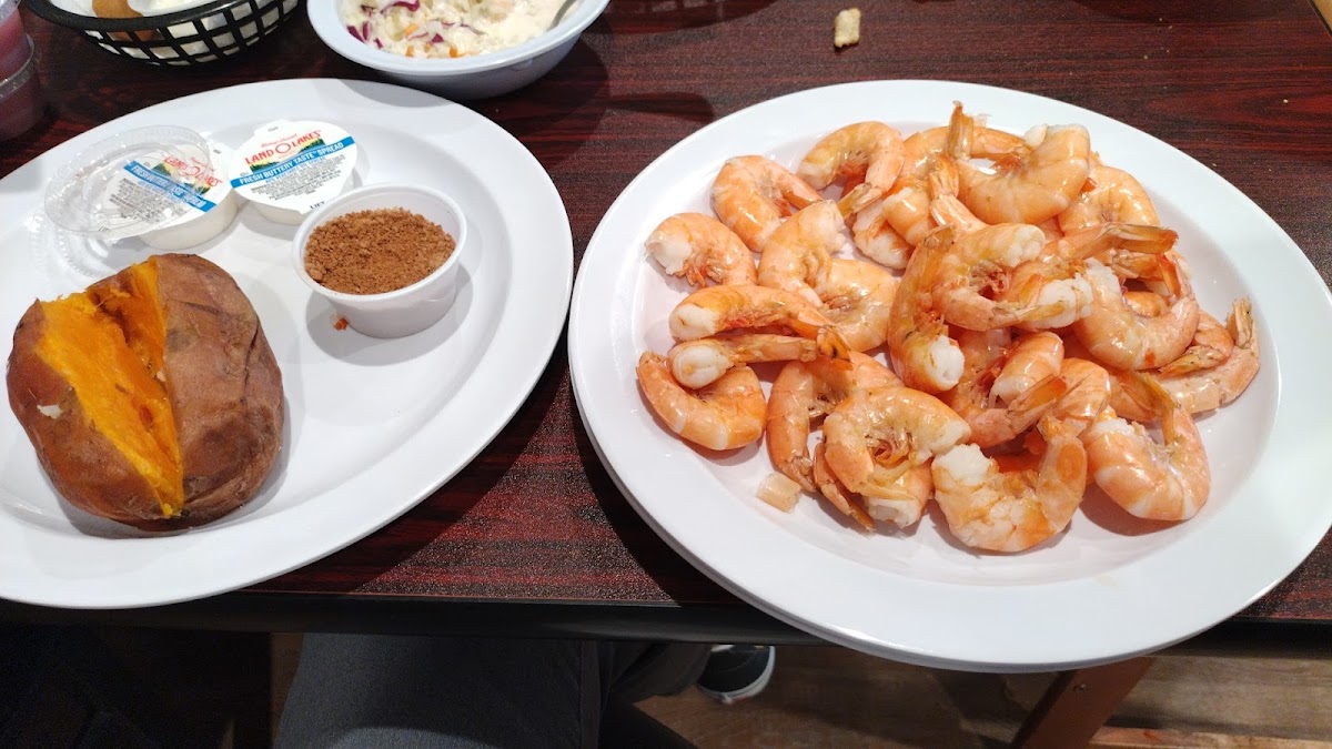 Bill's Catfish & Steaks - Photo 9