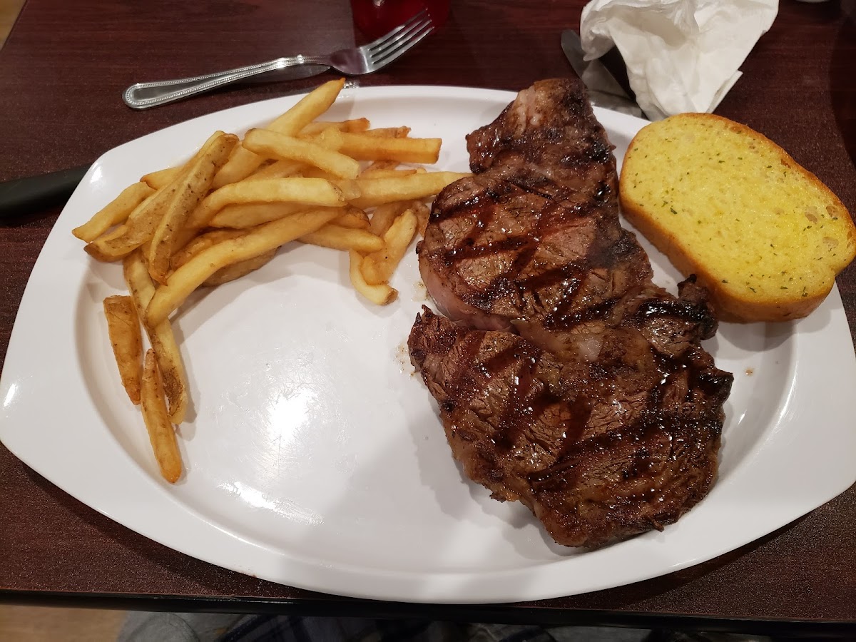 Bill's Catfish & Steaks - Photo 1