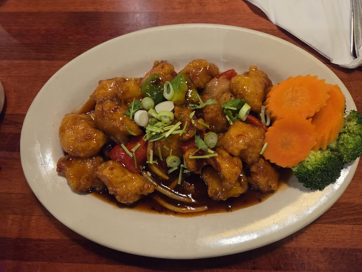 Thai Basil Altoona - Photo 9