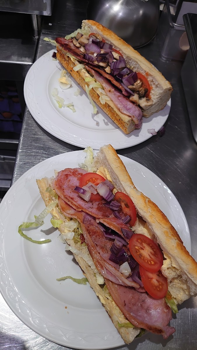 JoJo's cafe - Photo 2