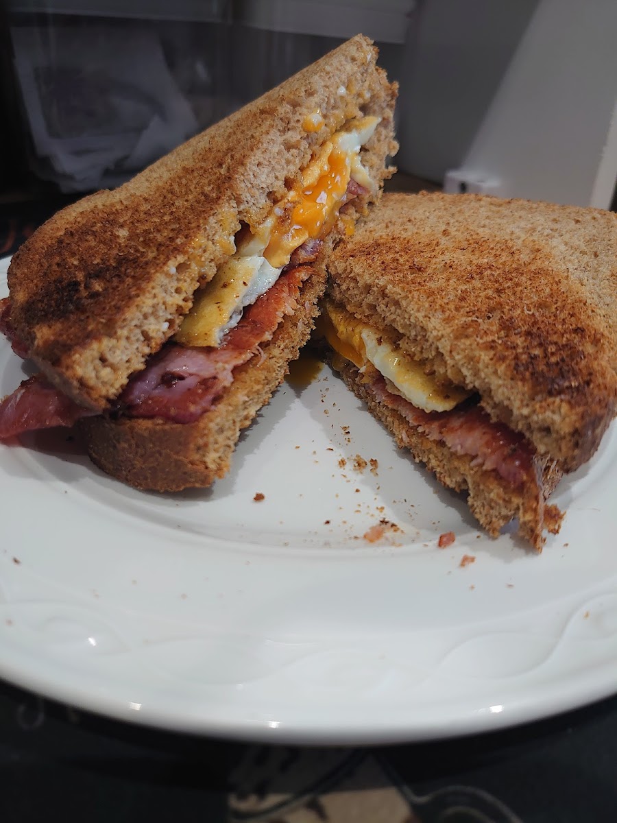 JoJo's cafe - Photo 6