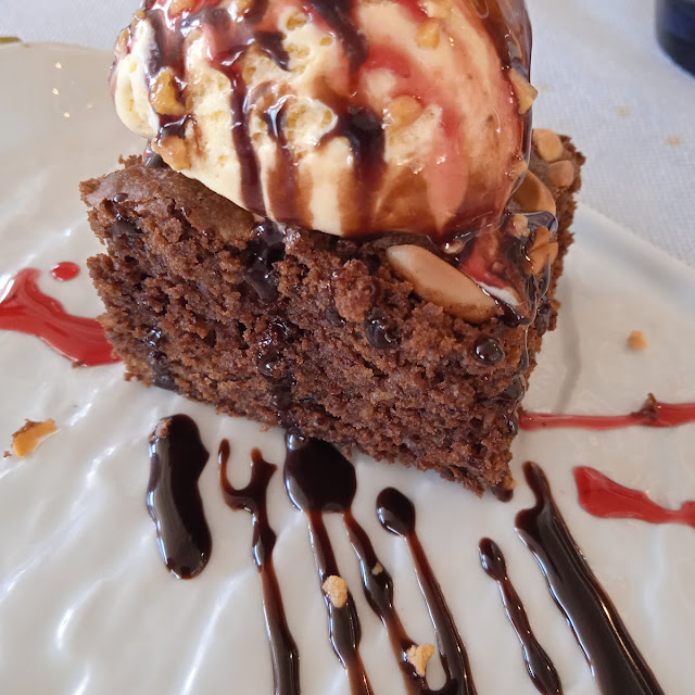 Brownie Con Helado de Vainilla