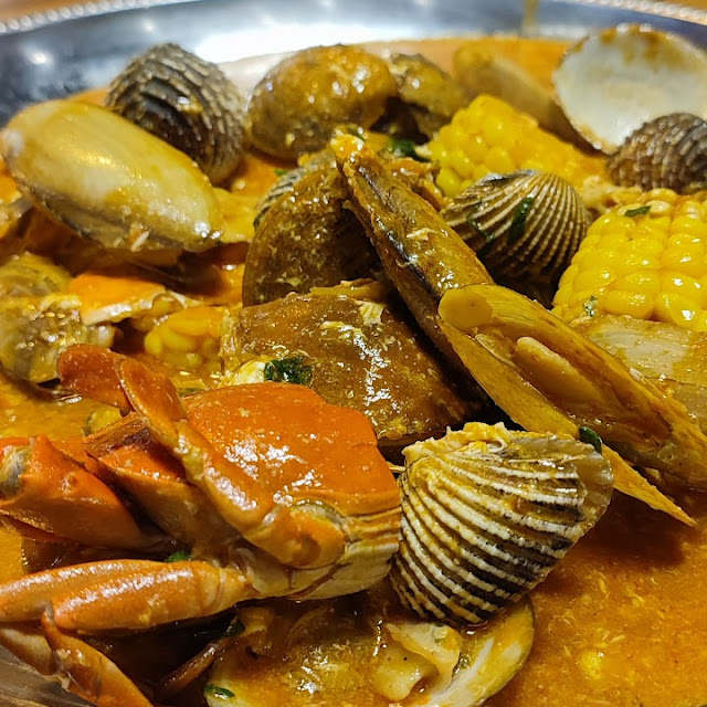 Seafood Tumpah