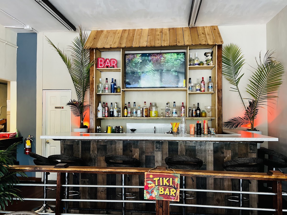 Caribbean Fast Food - Photo 5