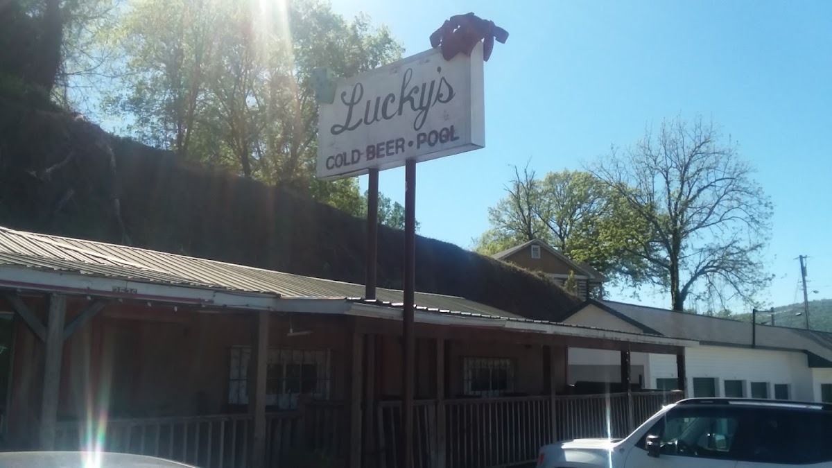 Lucky's 777 - Photo 2