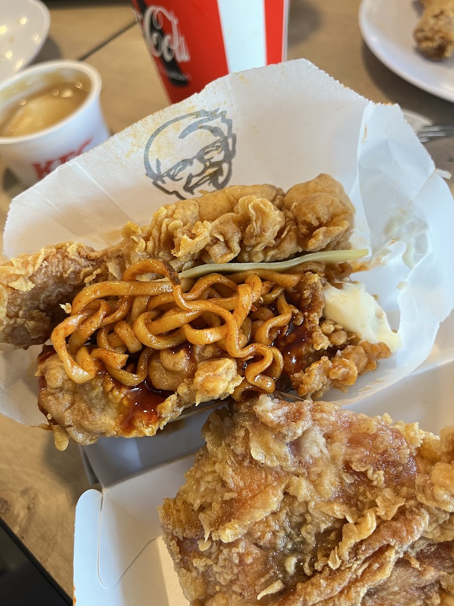 KFC Betong - Photo 9