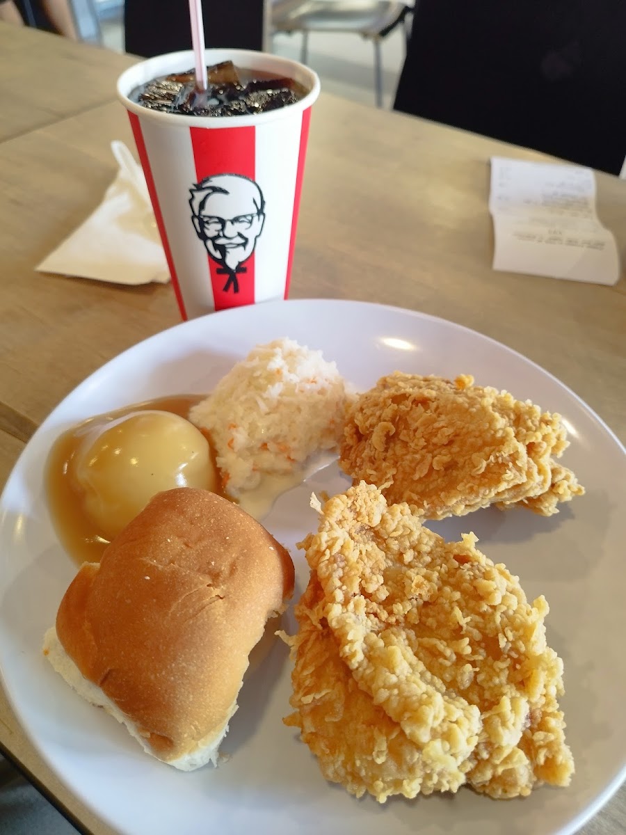 KFC Betong - Photo 4