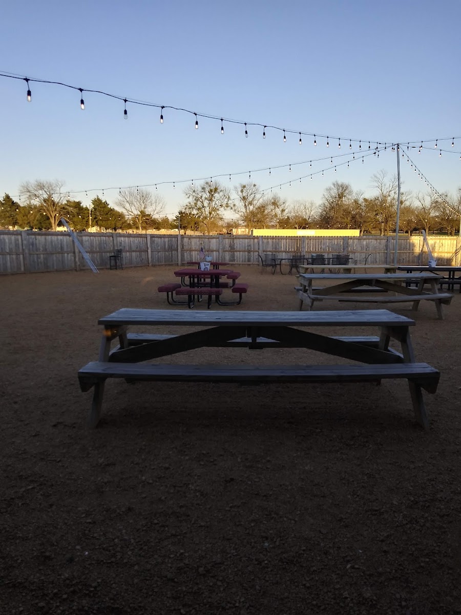 The Tin Cup Tavern - Photo 6