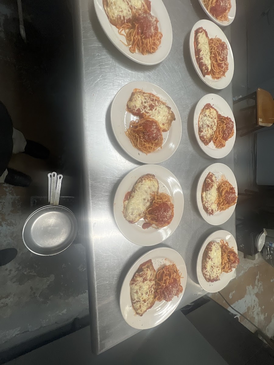 Giuseppe's Italian Grill Crestway - Photo 2