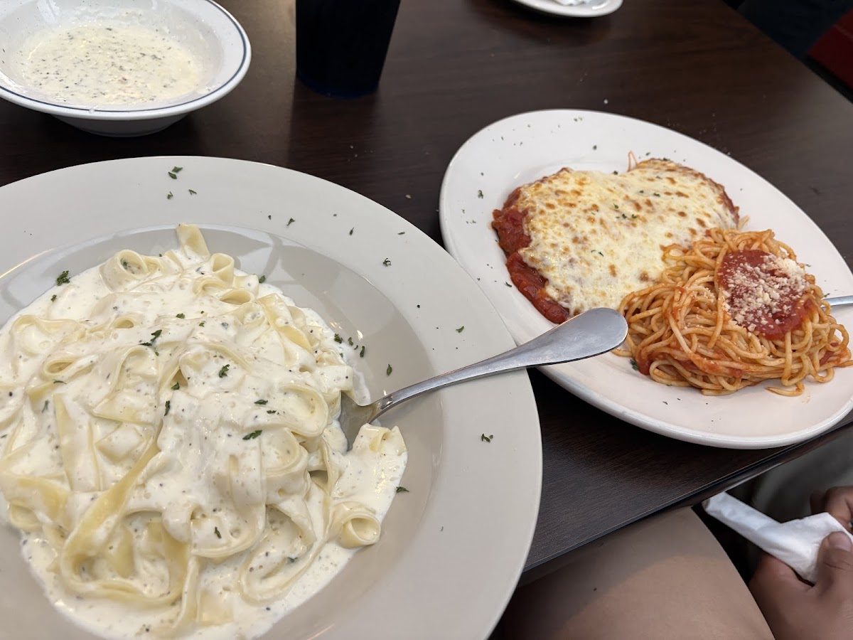 Giuseppe's Italian Grill Crestway - Photo 4